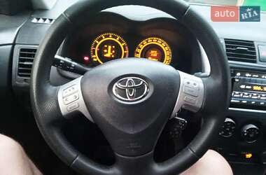 Седан Toyota Corolla 2008 в 