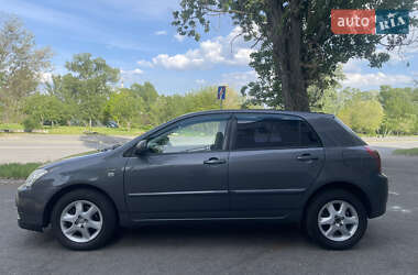 Хетчбек Toyota Corolla 2005 в 