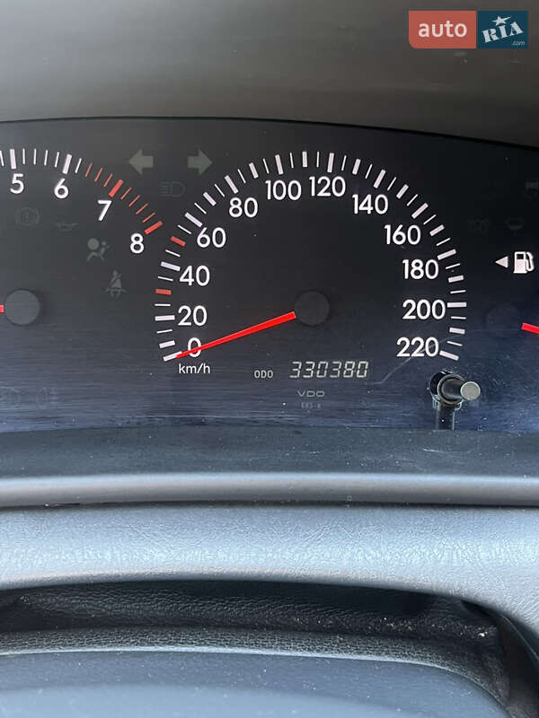 Седан Toyota Corolla 2006 в Львові