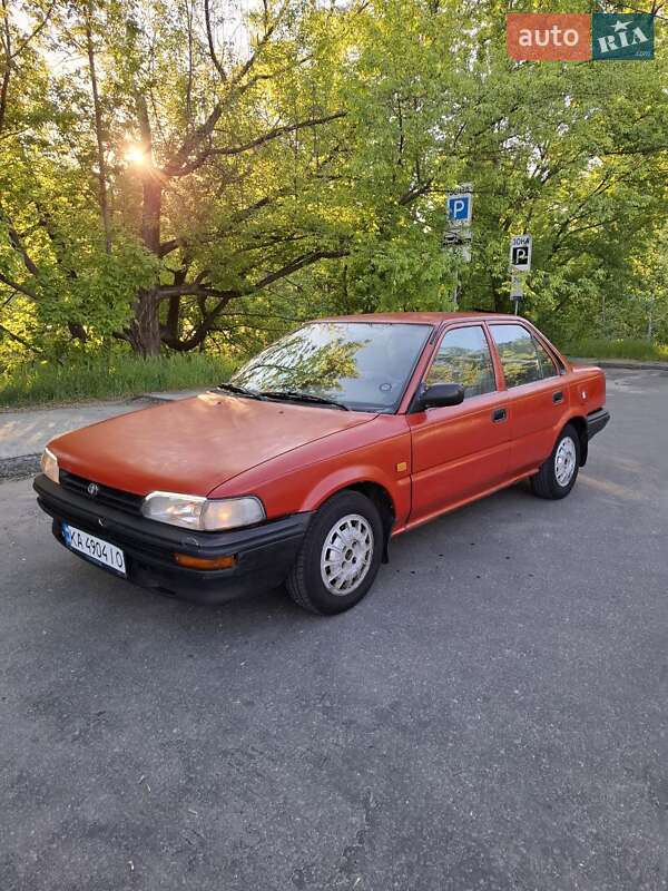 Седан Toyota Corolla 1991 в Києві