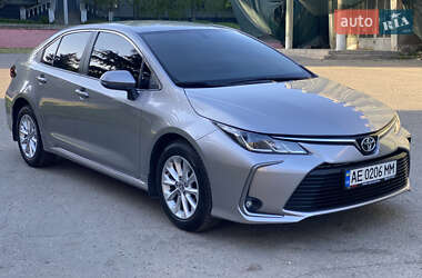 Седан Toyota Corolla 2019 в Соленом