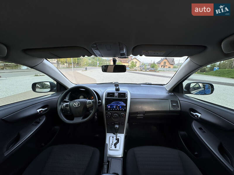 Седан Toyota Corolla 2012 в Львове фото 10 Седан Toyota Corolla 2012 в Львове