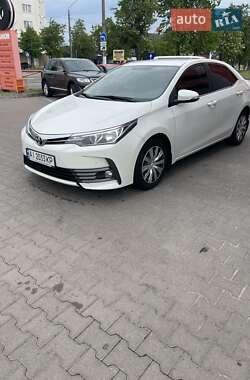 Седан Toyota Corolla 2018 в Києві