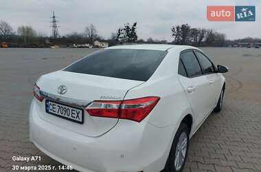 Седан Toyota Corolla 2014 в 
