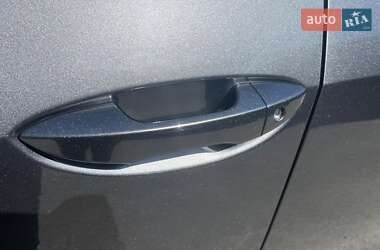 Седан Toyota Corolla 2015 в 