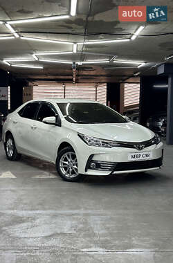 Седан Toyota Corolla 2016 в Одессе