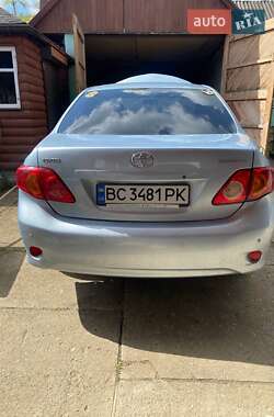 Седан Toyota Corolla 2008 в 