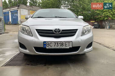 Седан Toyota Corolla 2008 в Львове