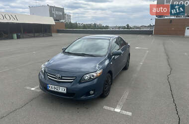 Седан Toyota Corolla 2008 в Киеве