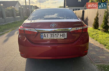 Седан Toyota Corolla 2014 в 