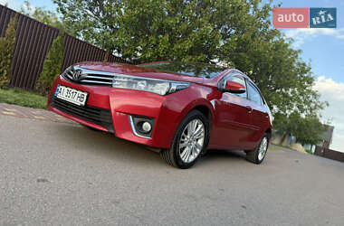 Седан Toyota Corolla 2014 в 