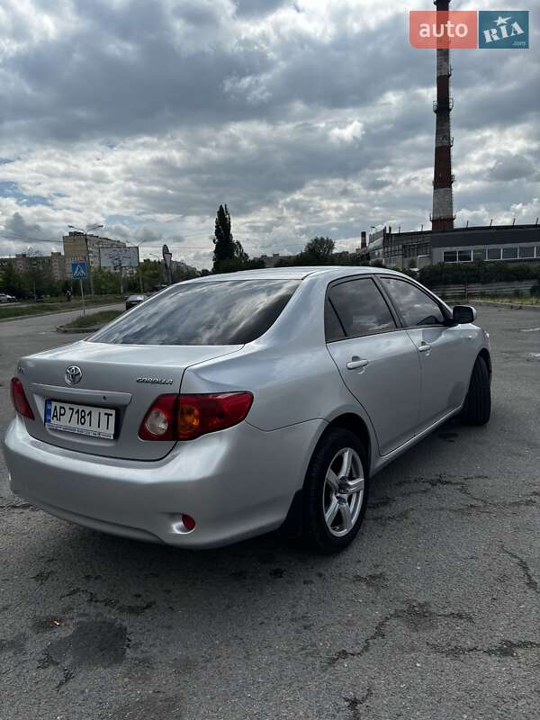 Седан Toyota Corolla 2008 в Запорожье