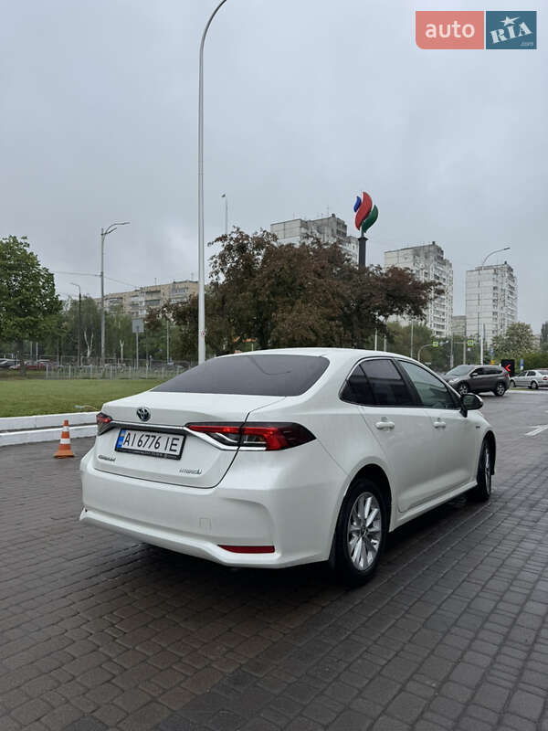 Седан Toyota Corolla 2019 в Києві