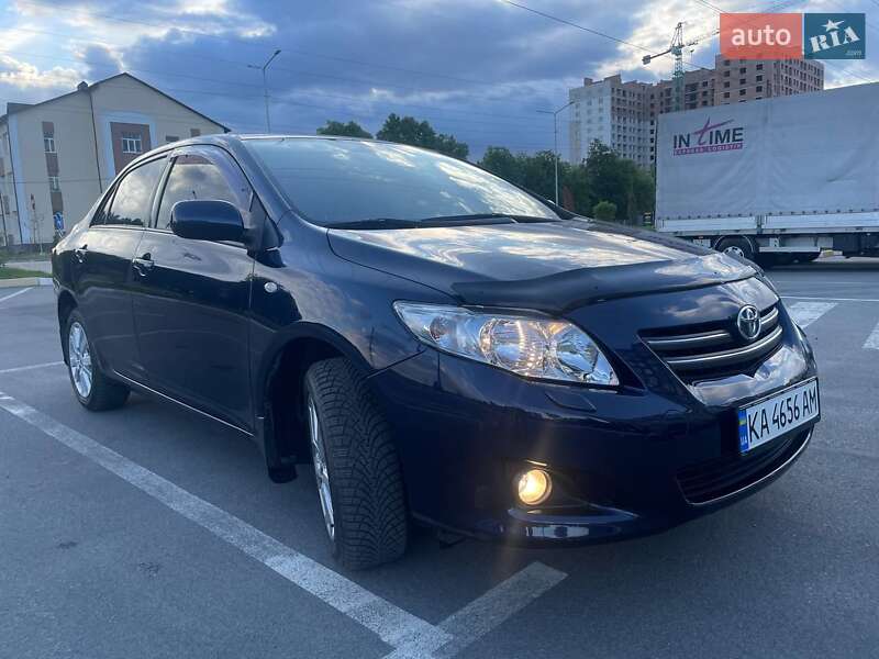 Седан Toyota Corolla 2008 в 