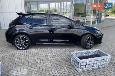 Хэтчбек Toyota Corolla 2018 в 