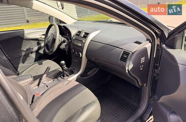 Седан Toyota Corolla 2009 в 