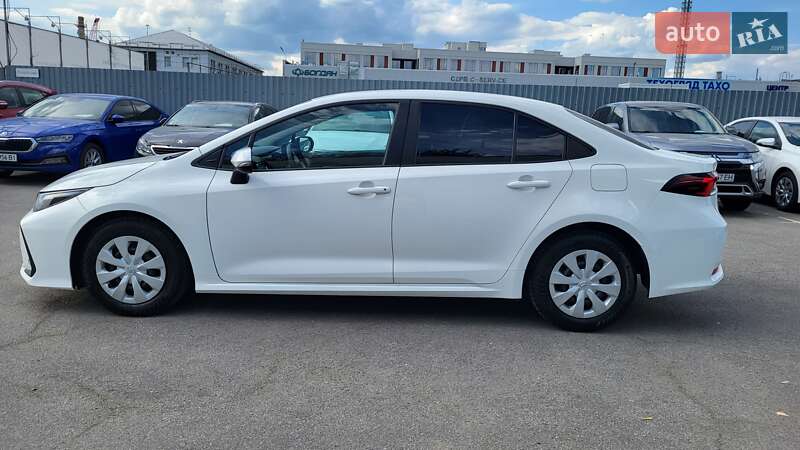 Седан Toyota Corolla 2019 в Києві
