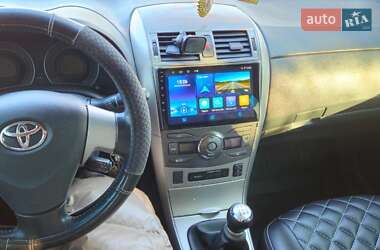 Седан Toyota Corolla 2008 в 