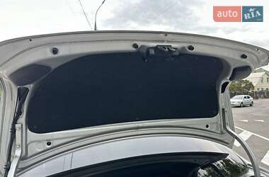 Седан Toyota Corolla 2010 в 