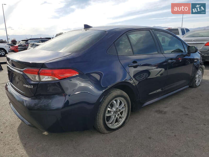 Седан Toyota Corolla 2020 в Киеве
