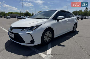 Седан Toyota Corolla 2019 в Днепре