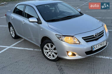 Седан Toyota Corolla 2007 в Киеве