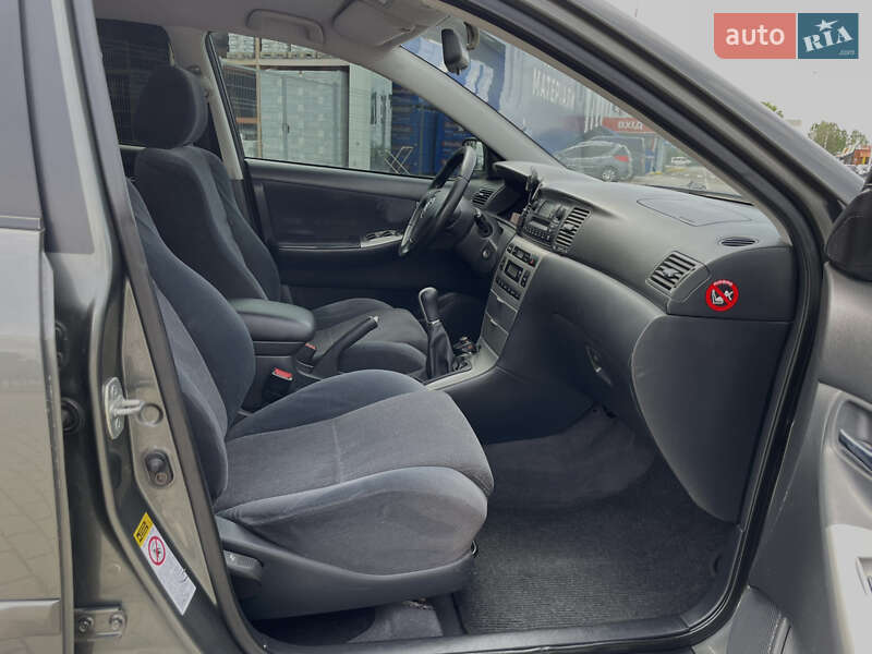 Универсал Toyota Corolla 2003 в Ковеле фото 39 Универсал Toyota Corolla 2003 в Ковеле