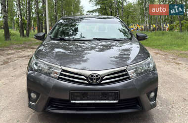 Седан Toyota Corolla 2017 в 