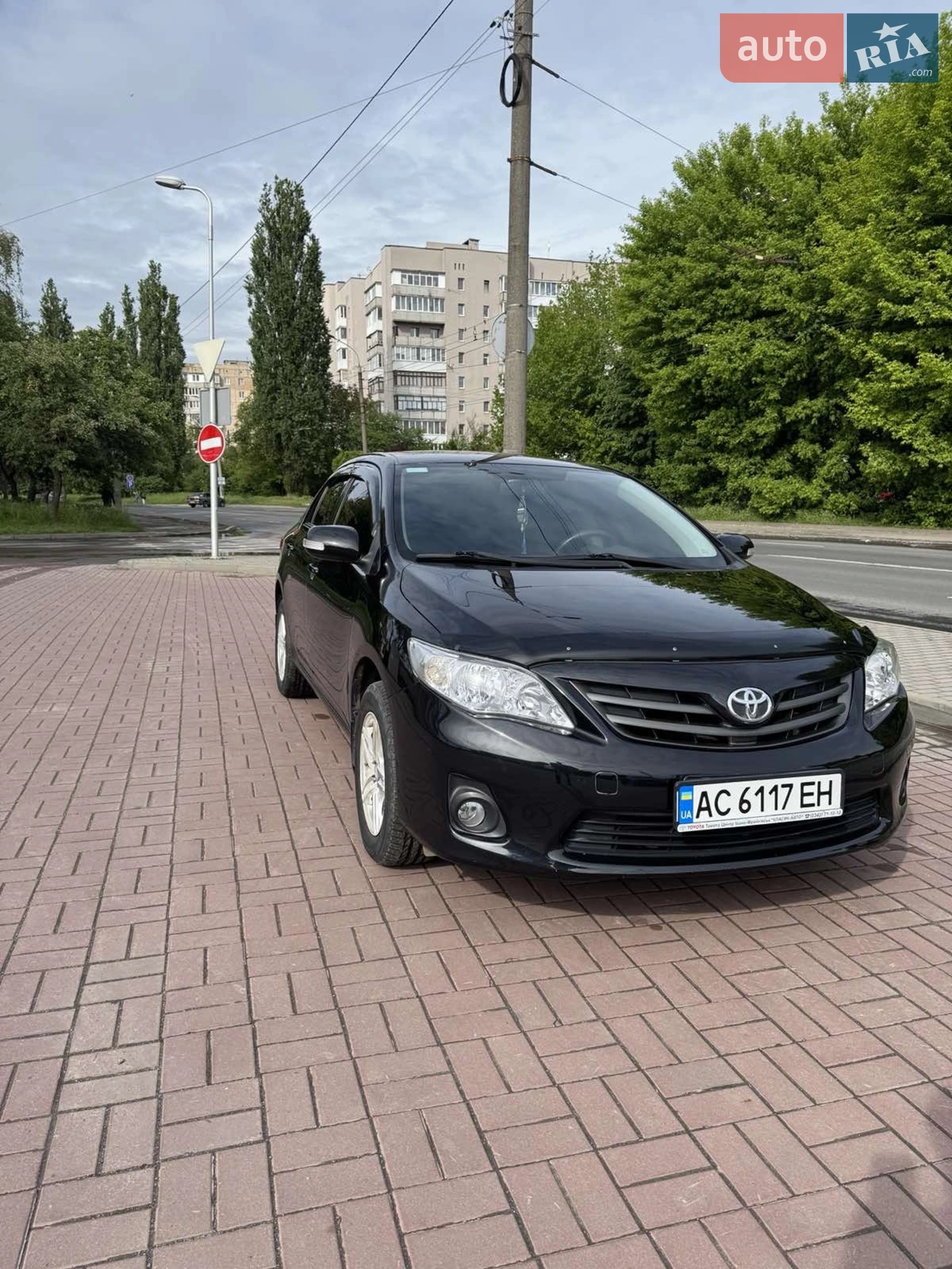2011 Toyota Corolla - фото 1