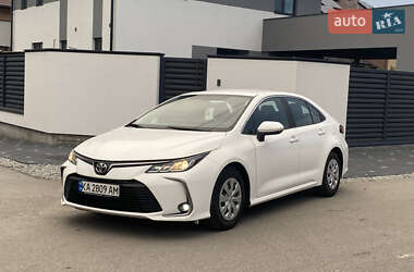 Седан Toyota Corolla 2020 в Житомире