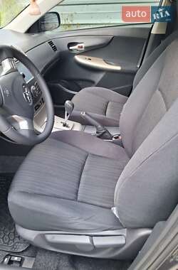 Седан Toyota Corolla 2008 в 