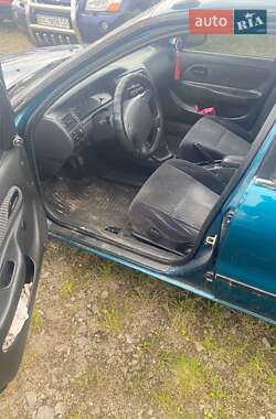 Хэтчбек Toyota Corolla 1994 в 