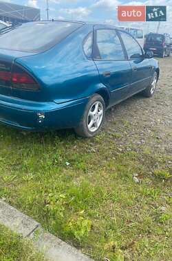 Хэтчбек Toyota Corolla 1994 в 