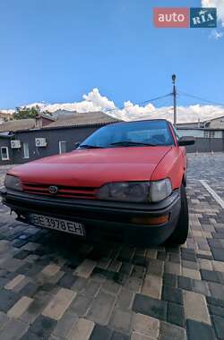 Седан Toyota Corolla 1991 в 