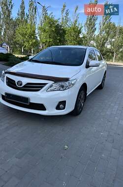 Седан Toyota Corolla 2012 в 