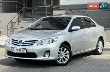 Седан Toyota Corolla 2012 в Білій Церкві