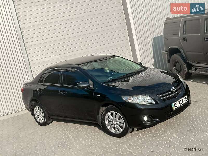 Седан Toyota Corolla 2007 в Дніпрі