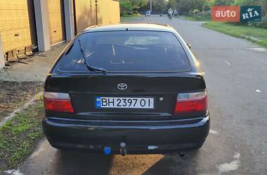 Лифтбек Toyota Corolla 1994 в 
