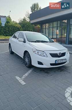 Седан Toyota Corolla 2009 в Кам'янському