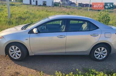 Седан Toyota Corolla 2016 в 