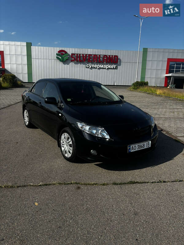 Седан Toyota Corolla 2007 в Тячеві