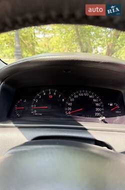Седан Toyota Corolla 2005 в 