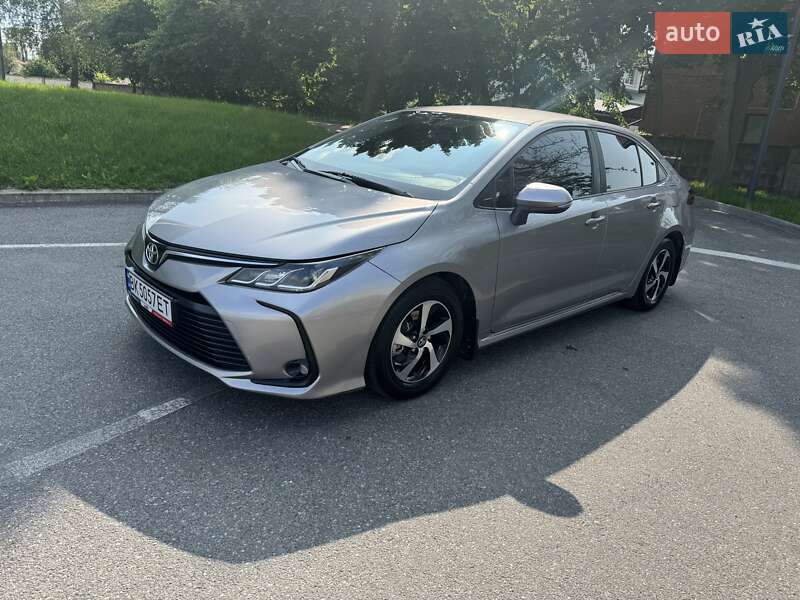 Седан Toyota Corolla 2020 в Виннице