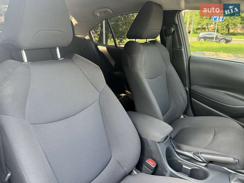 Седан Toyota Corolla 2020 в Виннице