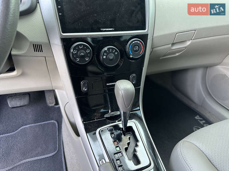 Седан Toyota Corolla 2009 в Дніпрі фото 2 Седан Toyota Corolla 2009 в Дніпрі