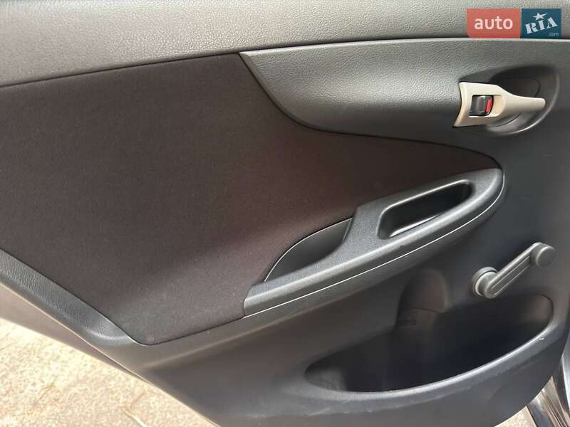 Седан Toyota Corolla 2008 в Ахтырке фото 23 Седан Toyota Corolla 2008 в Ахтырке