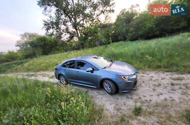 Седан Toyota Corolla 2019 в 
