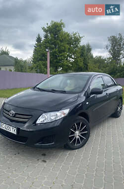 Седан Toyota Corolla 2008 в Львові