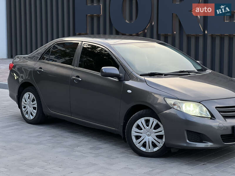 Седан Toyota Corolla 2007 в Вінниці