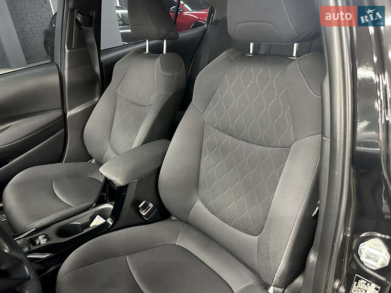 Седан Toyota Corolla 2020 в Харькове